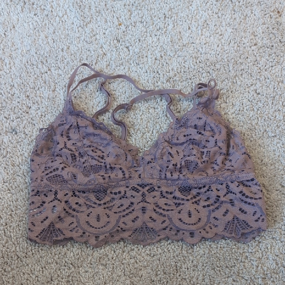SO Lace Bralette in Lavender